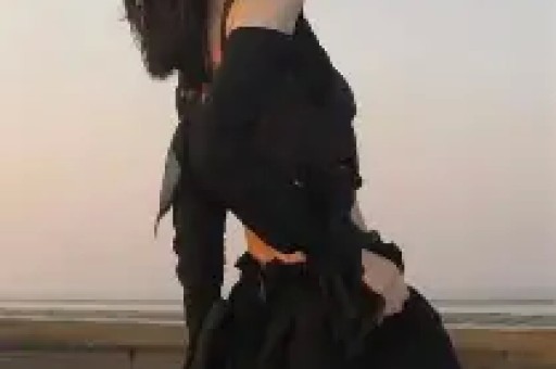 警方通报女子遭泼墨捆绑殴打：直播网红 自导自演_中华网