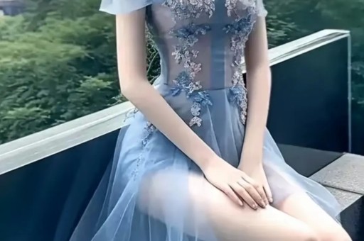 斗鱼女主播忘关摄像头私密画面流出！虚假人设彻底翻车